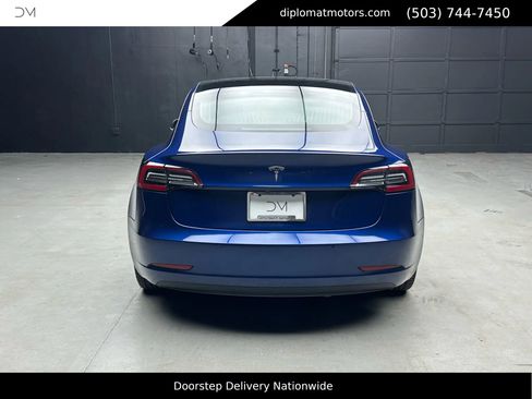 Used 2018 Tesla Model 3 Long Range image 6