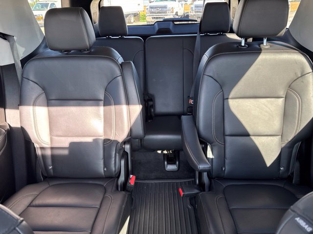 Used 2020 Chevrolet Traverse LT w/ LT Premium Package AWD/4WD image 32