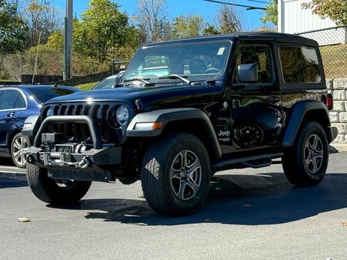 Used 2018 Jeep Wrangler Sport S image 6