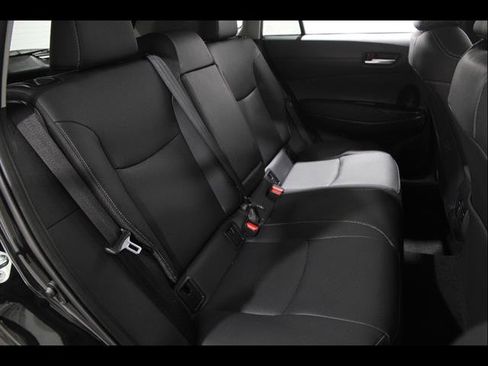 Used 2026 Toyota Corolla Cross XLE w/ Convenience Package image 17