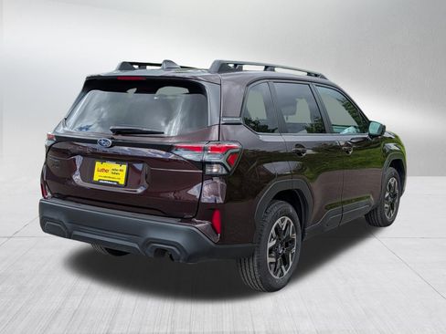 Used 2026 Subaru Forester Premium AWD/4WD image 7