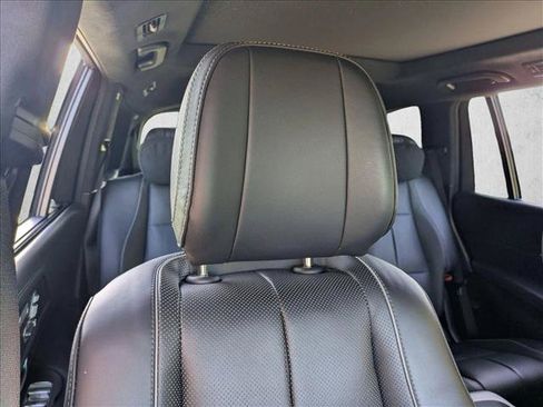Used 2021 Mercedes-Benz GLS 580 4MATIC image 15