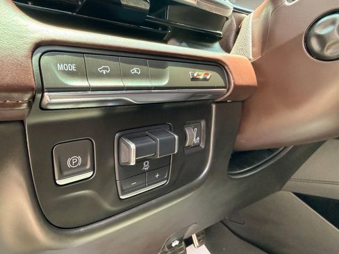 Used 2023 Cadillac Escalade V AWD/4WD image 33
