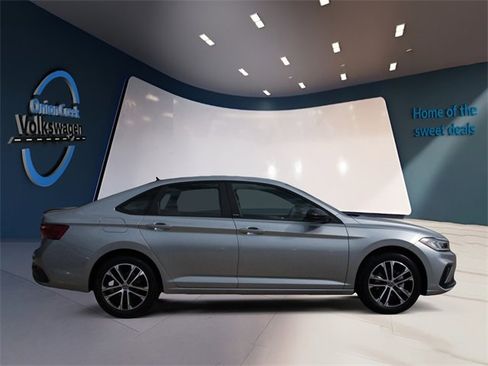 New 2025 Volkswagen Jetta Sport image 4