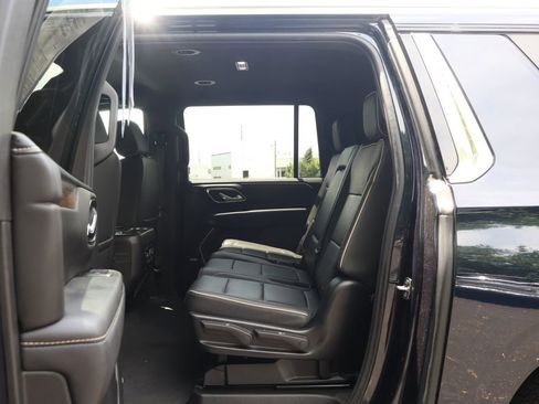 Certified 2024 Chevrolet Suburban Premier AWD/4WD image 45