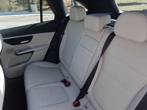 Used 2026 Mercedes-Benz GLC 300 4MATIC image 58