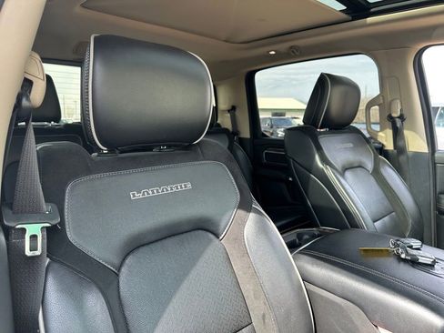 Used 2019 RAM 1500 Laramie image 30