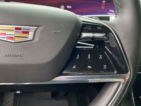 Used 2025 Cadillac Escalade Premium Luxury w/ Touring Package AWD/4WD image 23