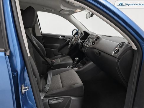 Used 2017 Volkswagen Tiguan S FWD image 11