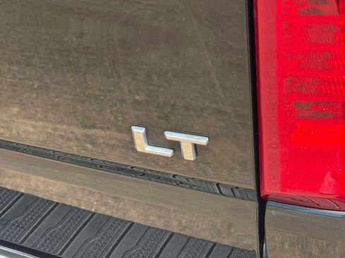 Used 2024 Chevrolet Silverado 1500 LT AWD/4WD image 11