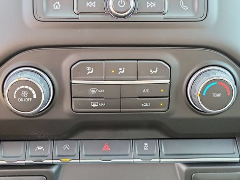 Used 2026 Chevrolet Silverado 1500 W/T w/ WT Value Package AWD/4WD image 21