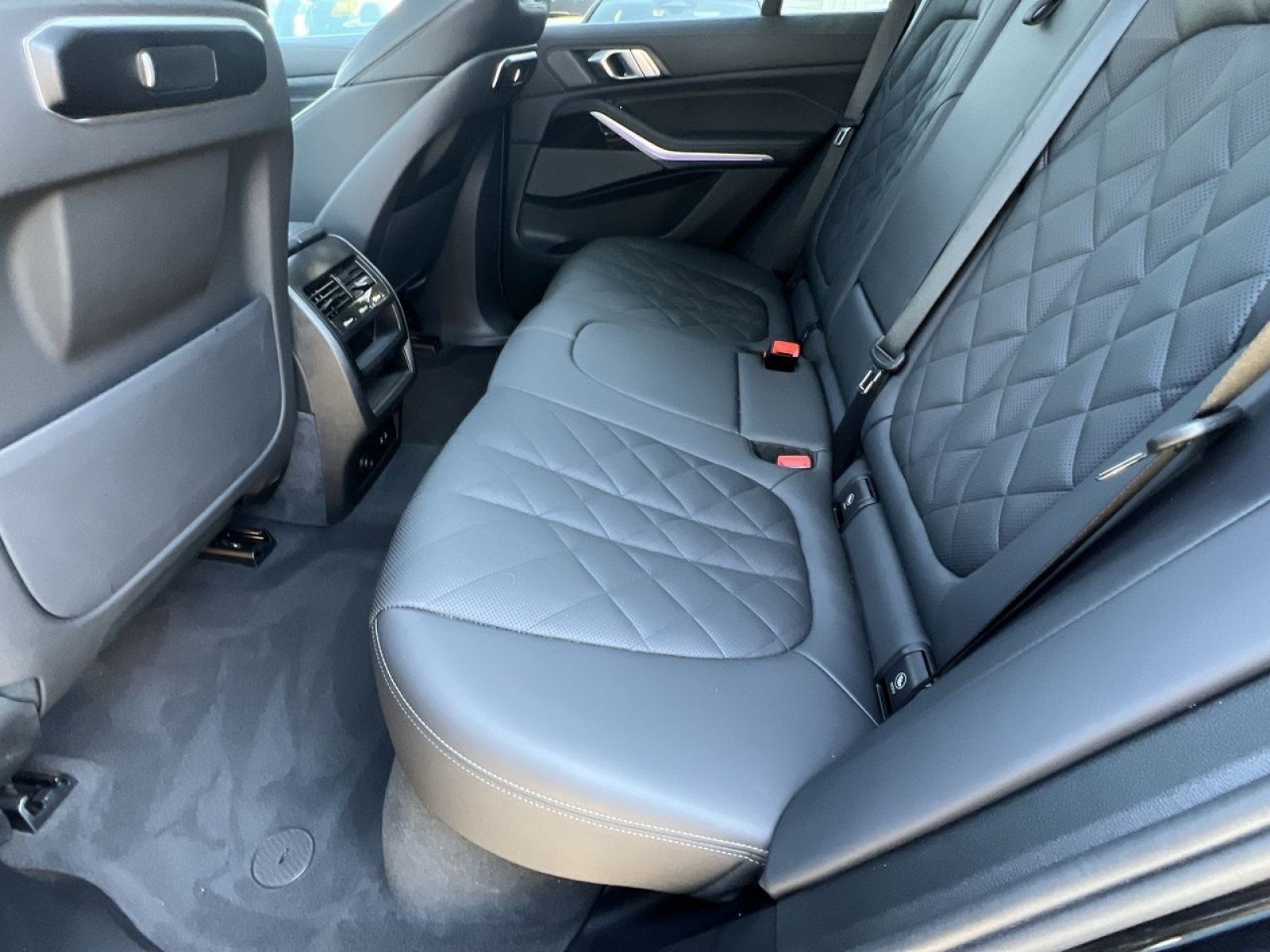 Used 2026 BMW X5 xDrive40i AWD/4WD image 22