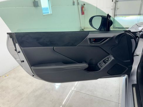 Used 2023 Toyota GR86 Premium w/ ALL Weather Mat Package (TMS) RWD image 11