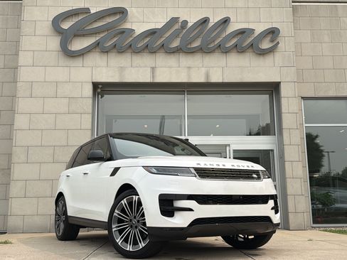Used 2025 Land Rover Range Rover Sport SE AWD/4WD image 1