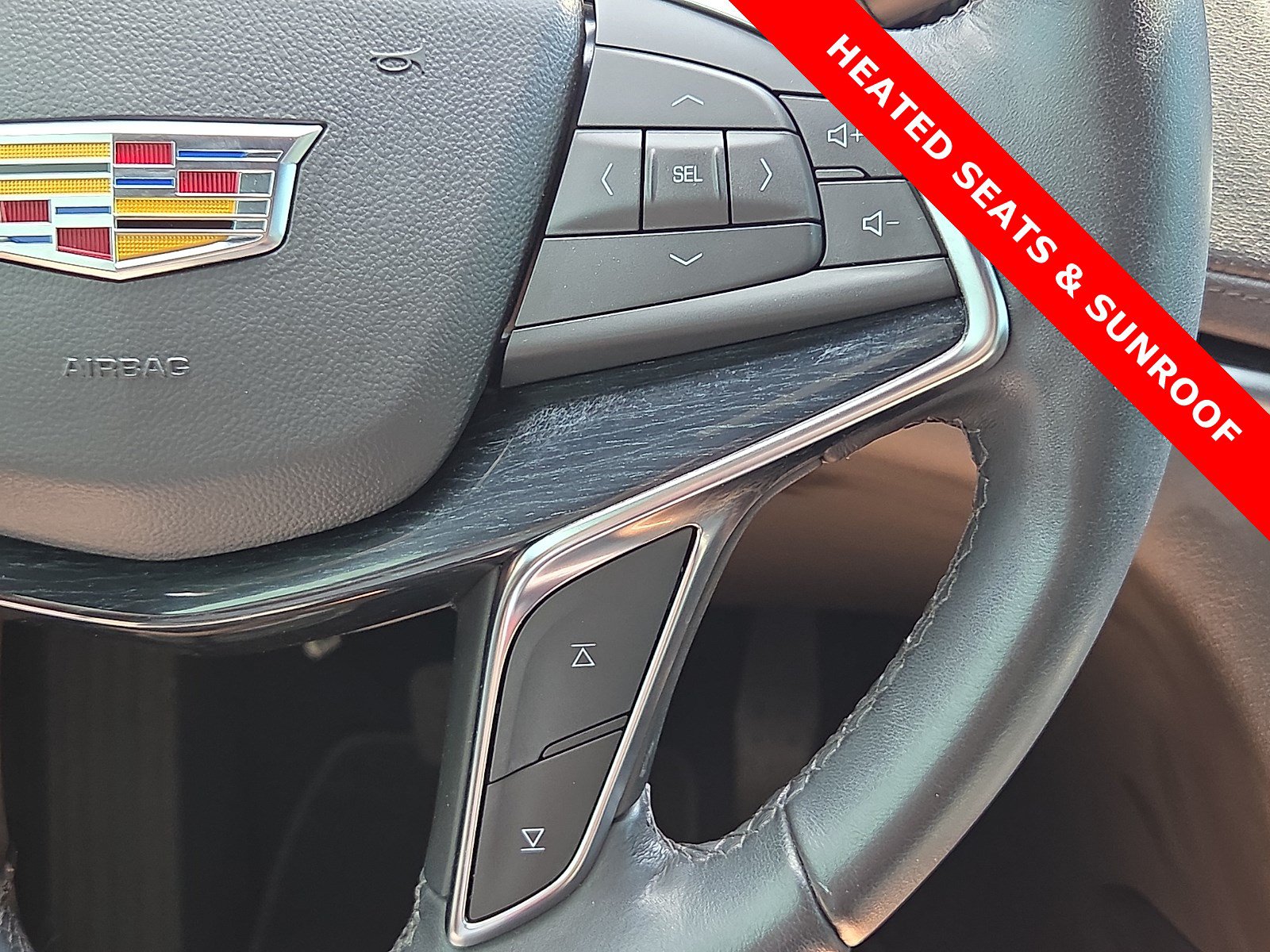 Used 2024 Cadillac XT5 Premium Luxury w/ Technology Package AWD/4WD image 22