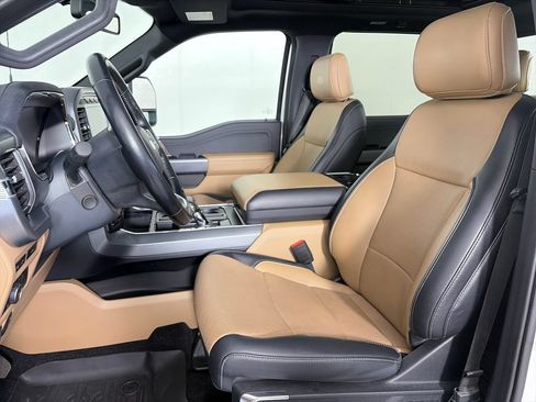 Used 2022 Ford F150 Lariat w/ Equipment Group 502A High AWD/4WD image 11