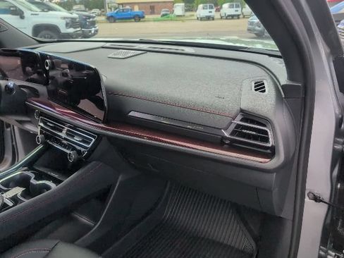 Used 2024 Chevrolet Traverse RS w/ LPO, Floor Liner Package AWD/4WD image 56