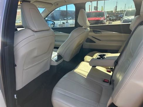 Used 2024 INFINITI QX60 Luxe image 31