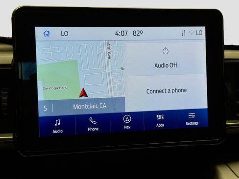 Used 2022 Ford Explorer XLT w/ Equipment Group 202A AWD/4WD image 9