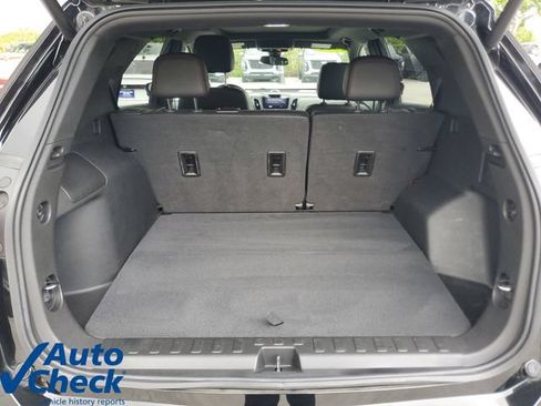 Used 2022 Chevrolet Equinox RS w/ RS Leather Package FWD image 10