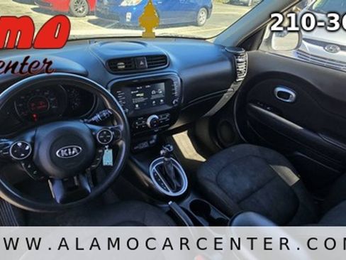 Used 2018 Kia Soul + FWD image 30