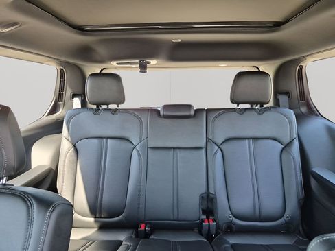 New 2026 Jeep Grand Wagoneer Limited AWD/4WD image 26