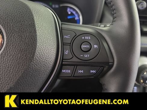 Used 2024 Toyota RAV4 SE w/ Convenience Package AWD/4WD image 14