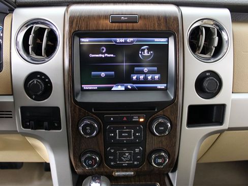 Used 2013 Ford F150 Lariat w/ Mid Equipment Group image 26