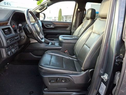 Used 2021 Chevrolet Tahoe Premier w/ Premium Package image 15