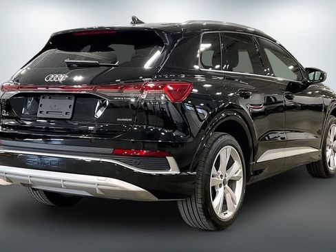 Used 2023 Audi Q4 e-tron Premium w/ Convenience Package AWD/4WD image 13