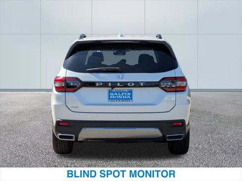 New 2026 Honda Pilot EX-L image 8