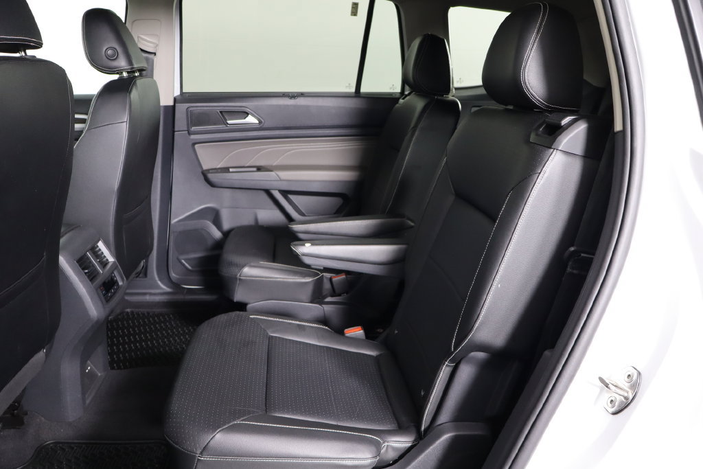 Used 2023 Volkswagen Atlas SE AWD/4WD image 15