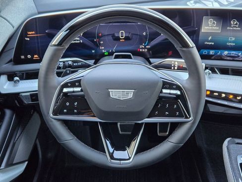 New 2026 Cadillac Optiq Sport 1 image 15