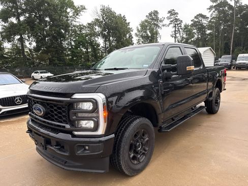 Used 2025 Ford F250 XL w/ STX Appearance Package AWD/4WD image 8