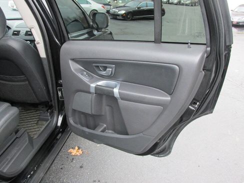 Used 2014 Volvo XC90 3.2 image 31