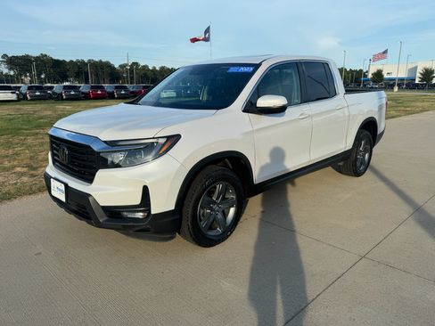 Certified 2023 Honda Ridgeline RTL image 4