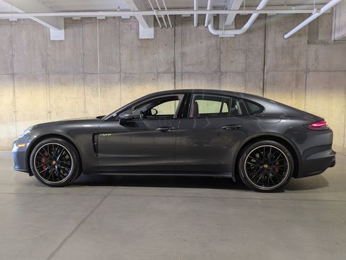 Certified 2023 Porsche Panamera 4S AWD/4WD image 44