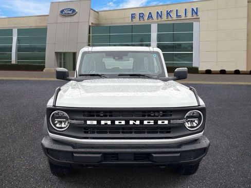 New 2026 Ford Bronco 2-Door AWD/4WD image 2