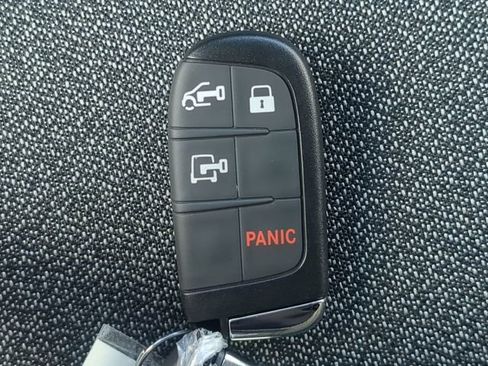 New 2026 RAM ProMaster 3500 w/ Crew Van Package image 31