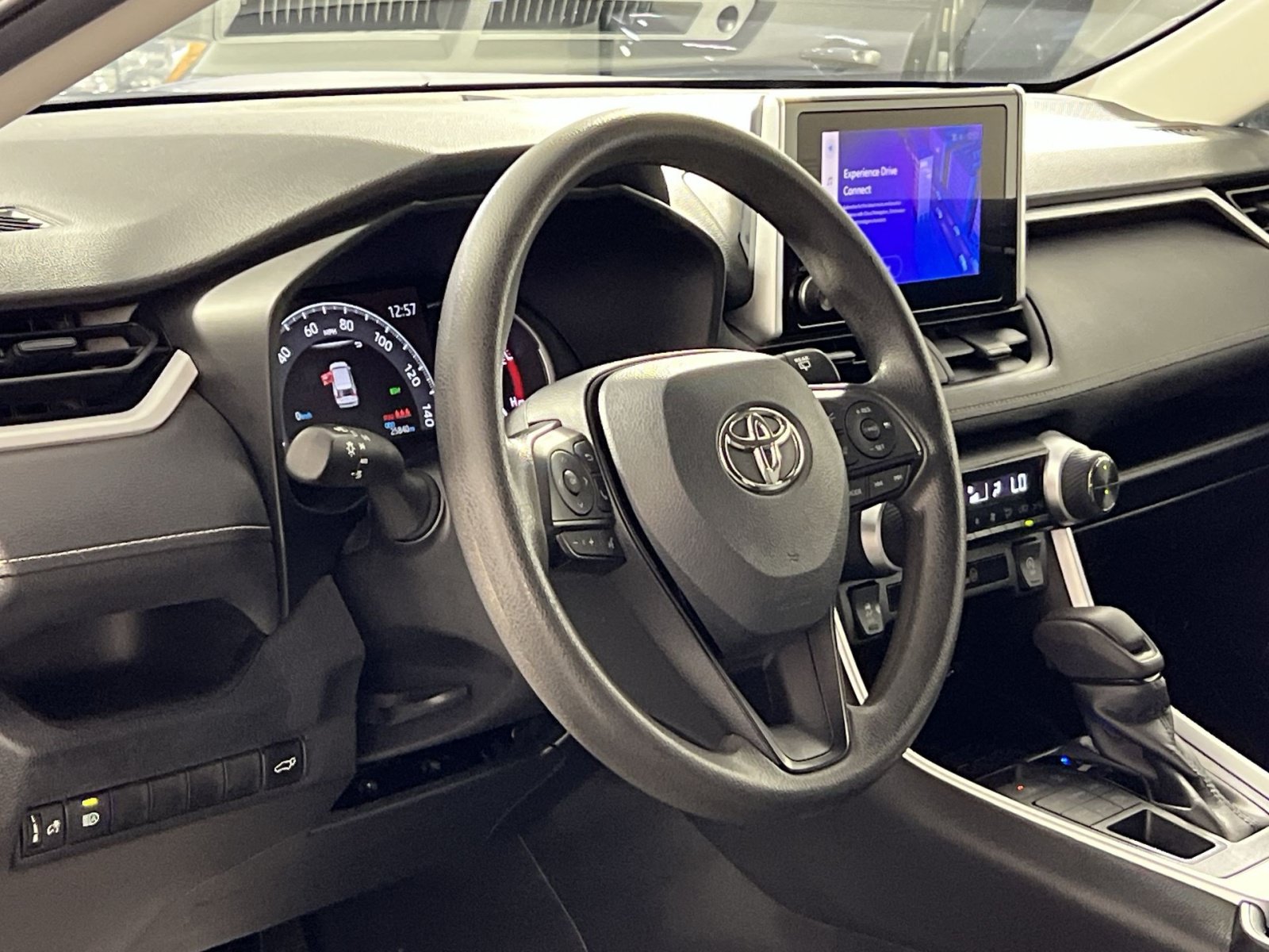 Used 2023 Toyota RAV4 XLE w/ Convenience Package AWD/4WD image 16