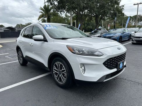Used 2022 Ford Escape SEL image 9