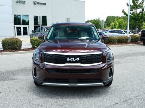Used 2022 Kia Telluride EX FWD image 2