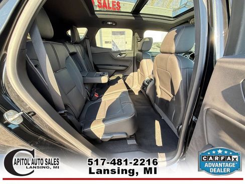 Used 2019 Chevrolet Blazer Premier w/ Sun and Wheels Package image 22