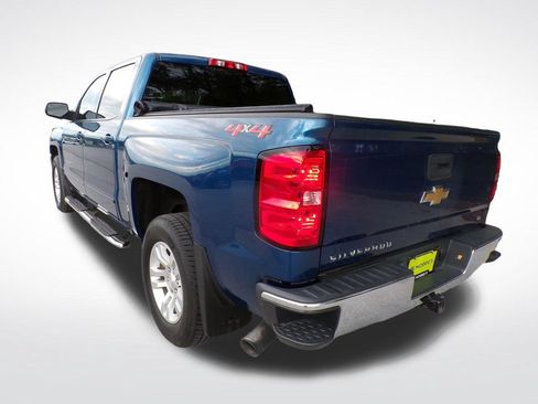 Used 2018 Chevrolet Silverado 1500 LT w/ All Star Edition AWD/4WD image 4