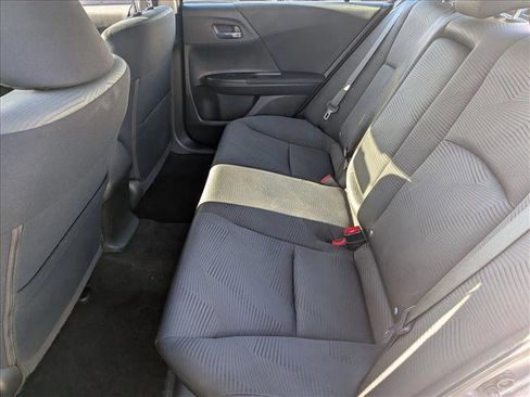 Used 2016 Honda Accord LX image 17