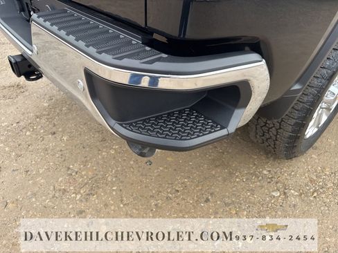 Used 2025 Chevrolet Silverado 2500 LTZ w/ LTZ Plus Package image 38