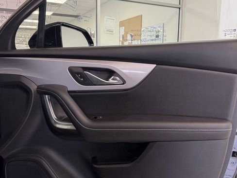 Certified 2025 Chevrolet Blazer LT w/ Midnight/Sport Edition image 24