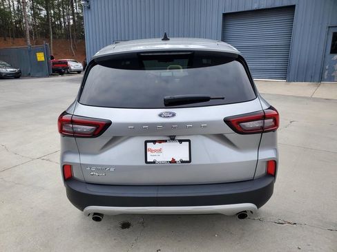 Used 2024 Ford Escape Active w/ Cold Weather Package image 6