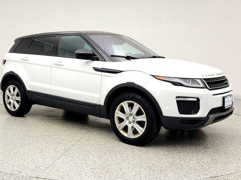 Used 2017 Land Rover Range Rover Evoque SE Premium image 3