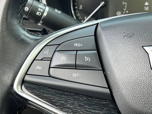 Used 2023 Cadillac XT5 Premium Luxury AWD/4WD image 25